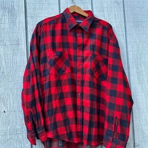 ❌SOLD❌VTG McGregor Red & Black Buffalo Plaid Flannel Shirt Button Up Long Sleeve